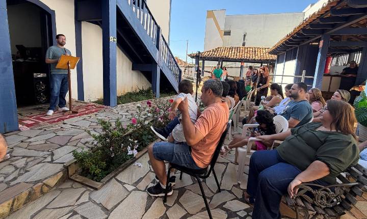 Museu Dona Beja recebe vestido usado por Grazi Massafera em novela da HBO