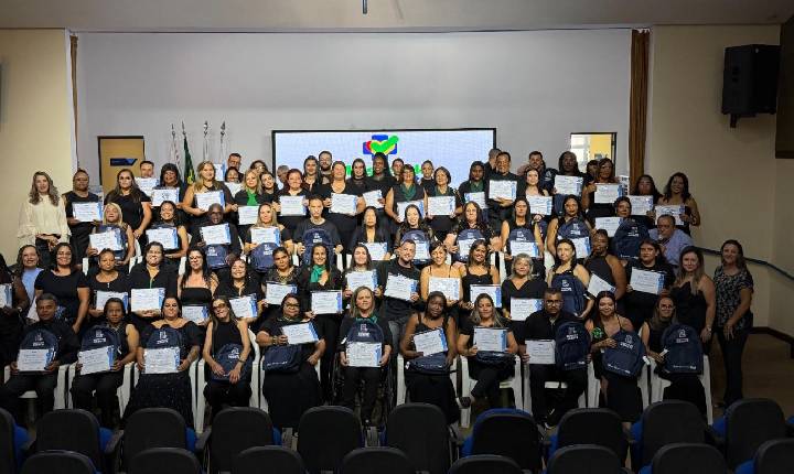 Prefeitura de Araxá realiza formatura de 84 agentes em cursos técnicos de saúde e combate às endemias