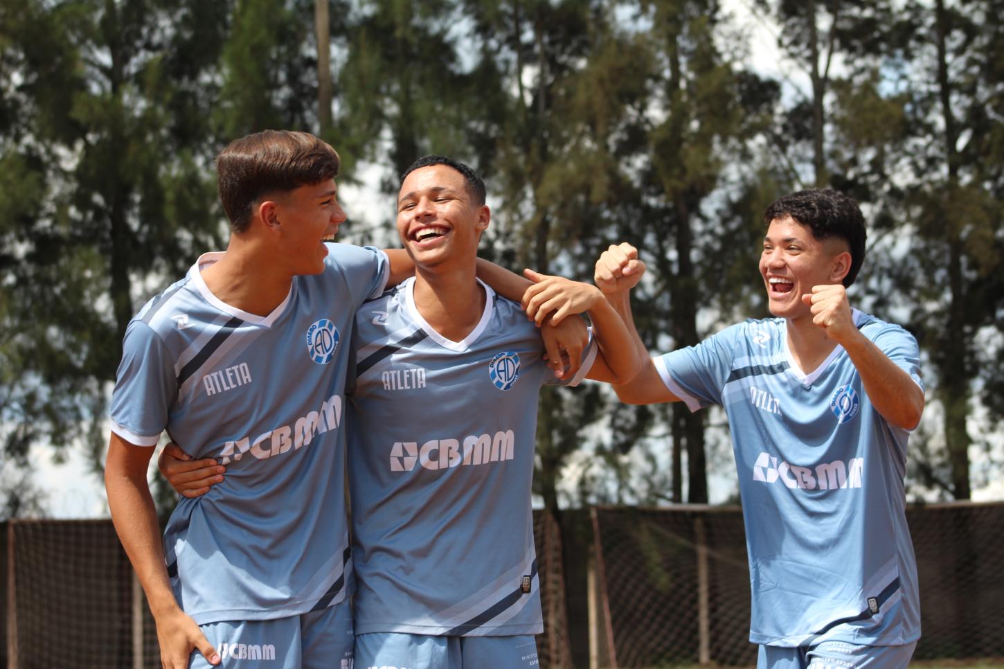 Araxá no cenário nacional: Dínamo renova certificação da CBF e segue como referência na formação de atletas