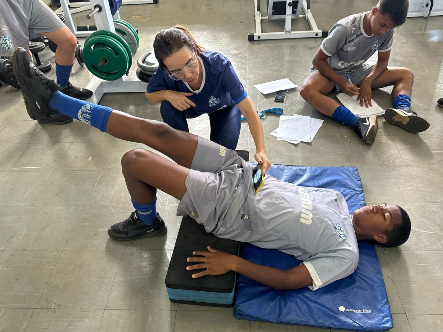 Dínamo intensifica pré-temporada das categorias Sub-15 e Sub-17 com foco físico, tático e estratégico