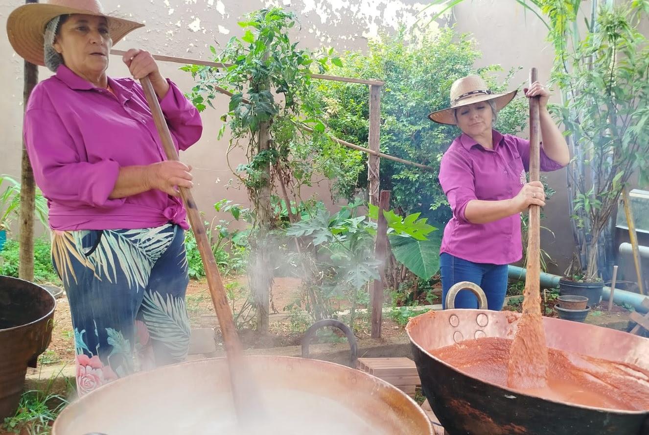 Queima do Alho: doces ganham espaço ao lado de pratos típicos da culinária tropeira