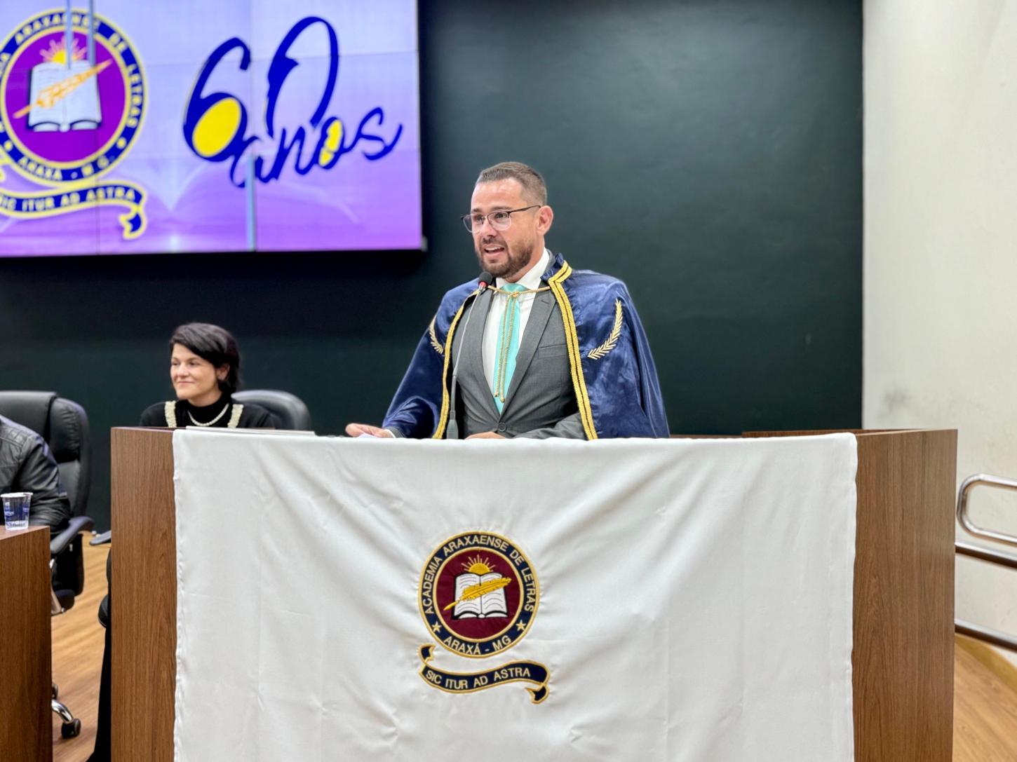 Academia Araxaense de Letras celebra 60 anos com posse de novo presidente na Câmara