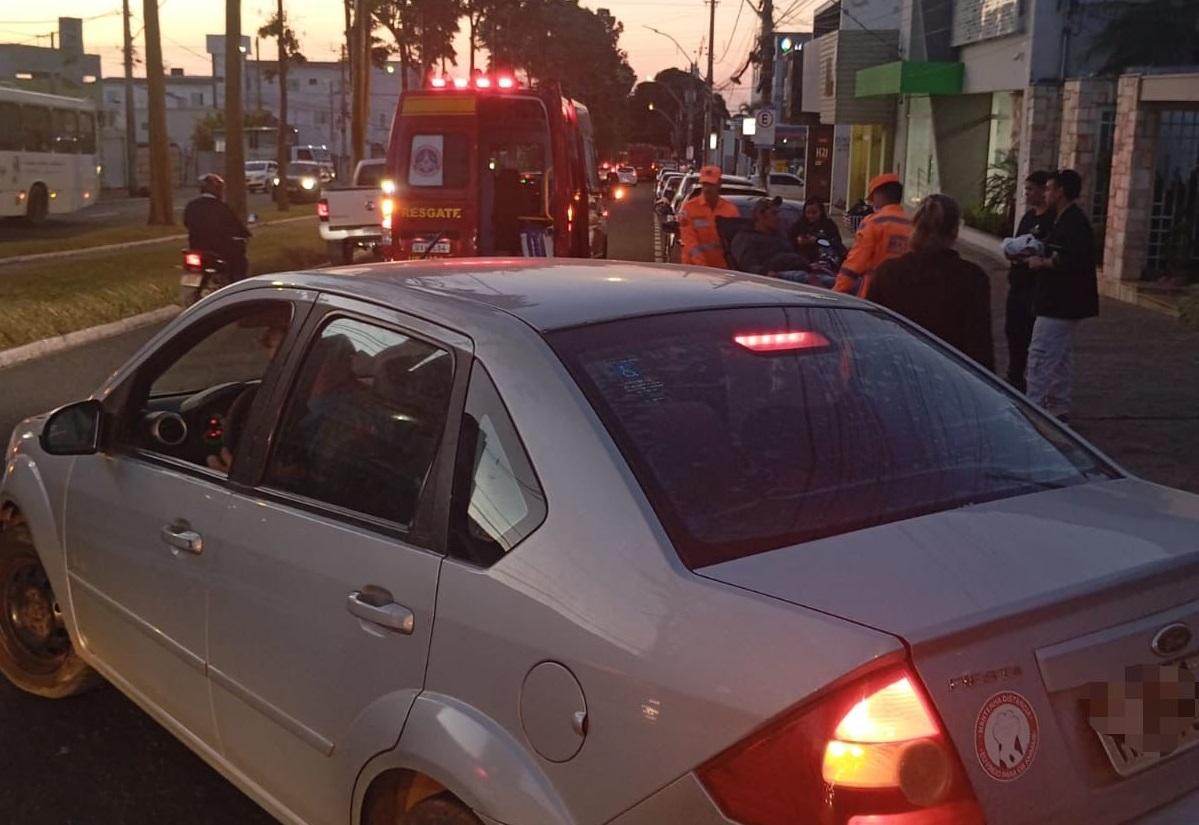 Motociclista fica ferido em colisão na Avenida Imbiara