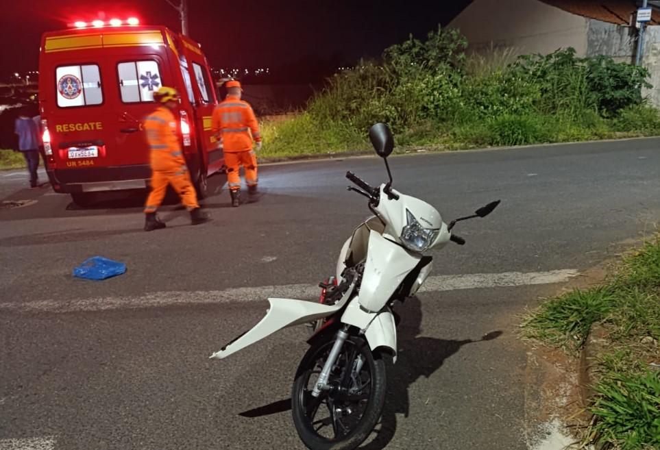 Mulher fica ferida em acidente no bairro Pão de Açúcar