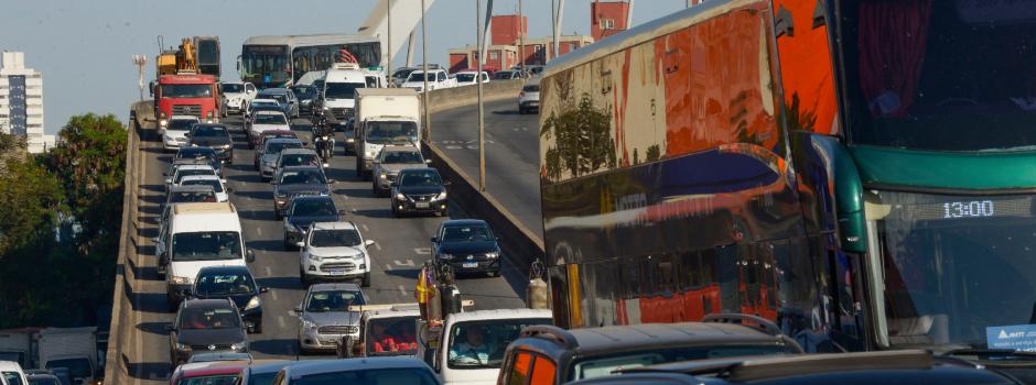 Secretaria de Fazenda envia lembrete de SMS para devedores do IPVA 2025