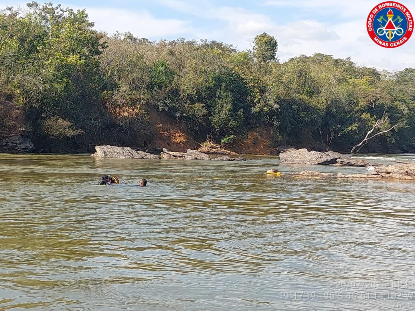 Bombeiros localizam corpo de homem afogado no Rio Quebra Anzol