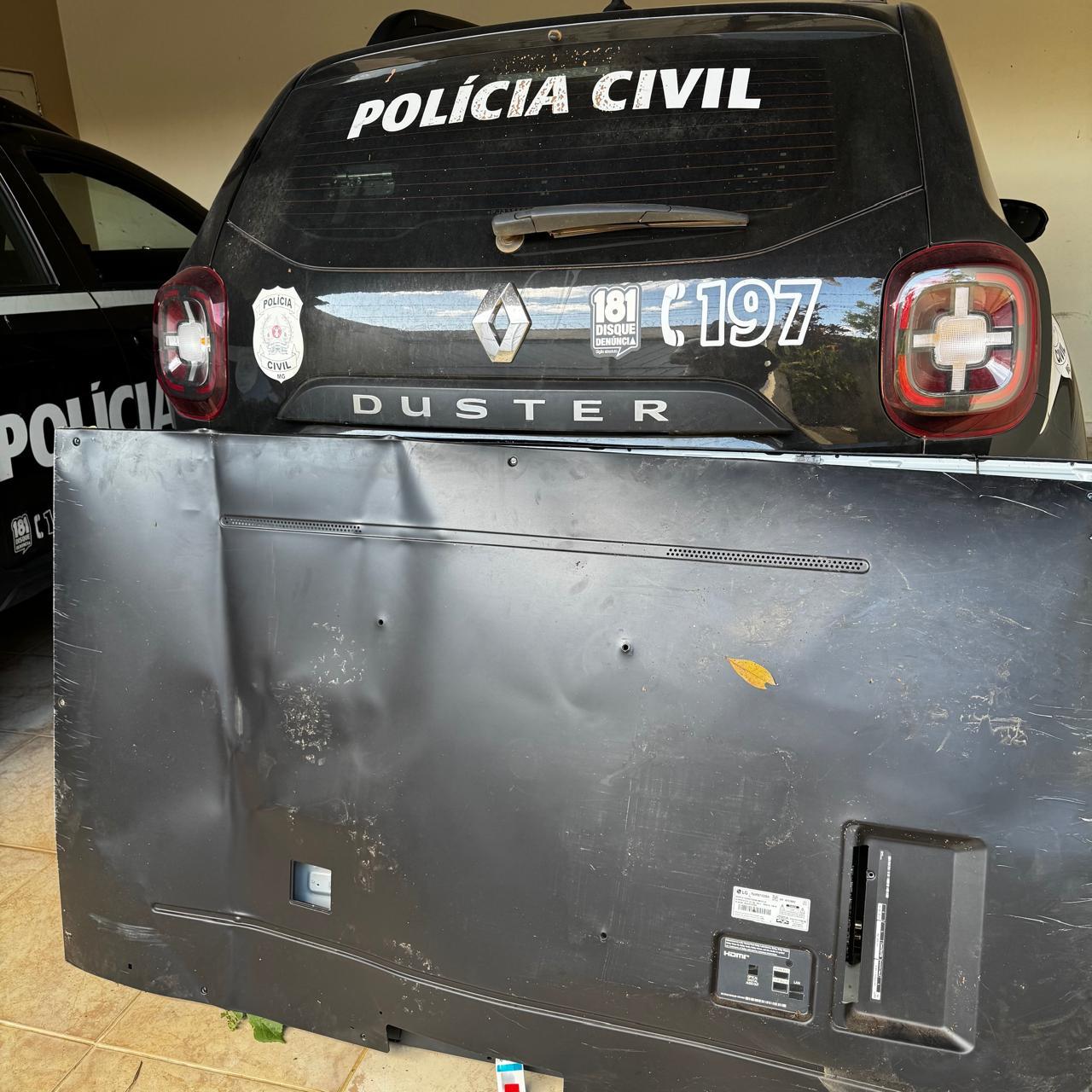 Homem rompe tornozeleira eletrônica e é preso por furtos em série a bar de Araxá