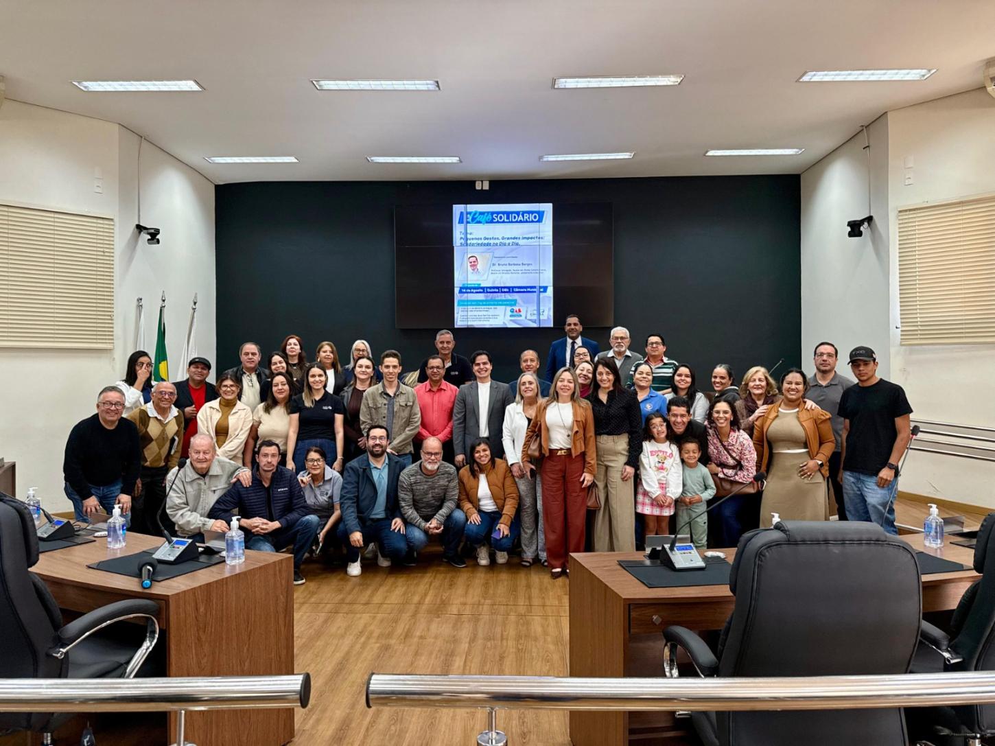 Câmara Municipal e OAB realizam Café Solidário