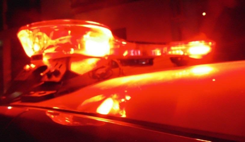 Jovem é assaltado ao retornar para casa de madrugada