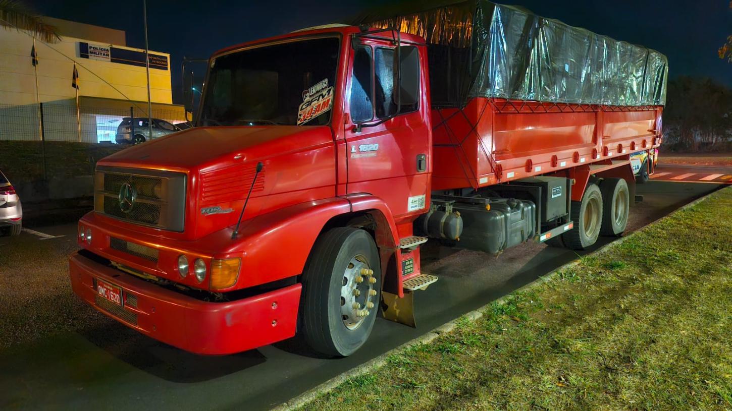 Polícia Militar frustra assalto, liberta refém e recupera carga de café em Patrocínio