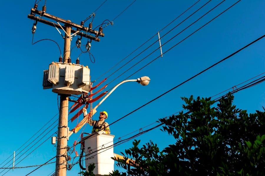 Cemig intensifica inspeção e manutenção da rede elétrica em Araxá