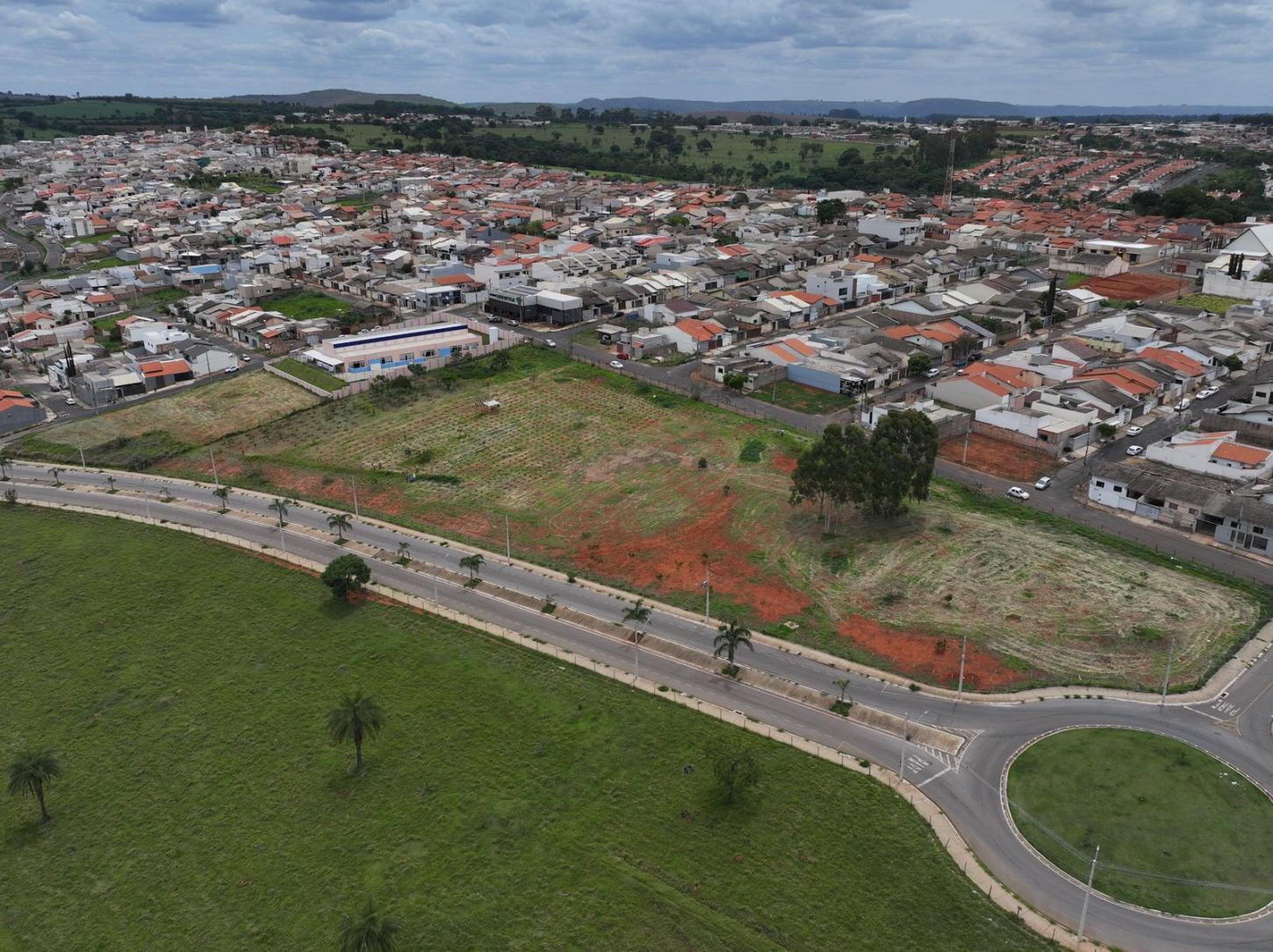 Prefeitura de Araxá é parceira no projeto “Microfloresta Urbana”; 42 hectares de áreas urbanas já estão mapeadas para receber mudas
