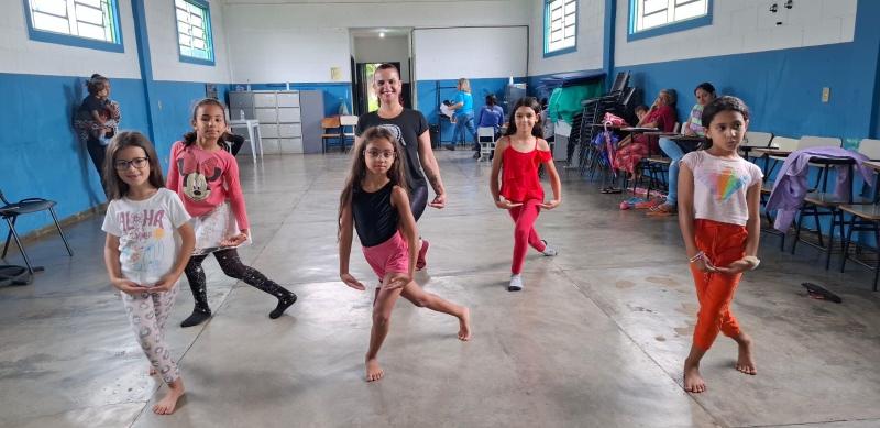 CRAS e Núcleos de Convivência oferecem atividades para crianças e adolescentes durante as férias