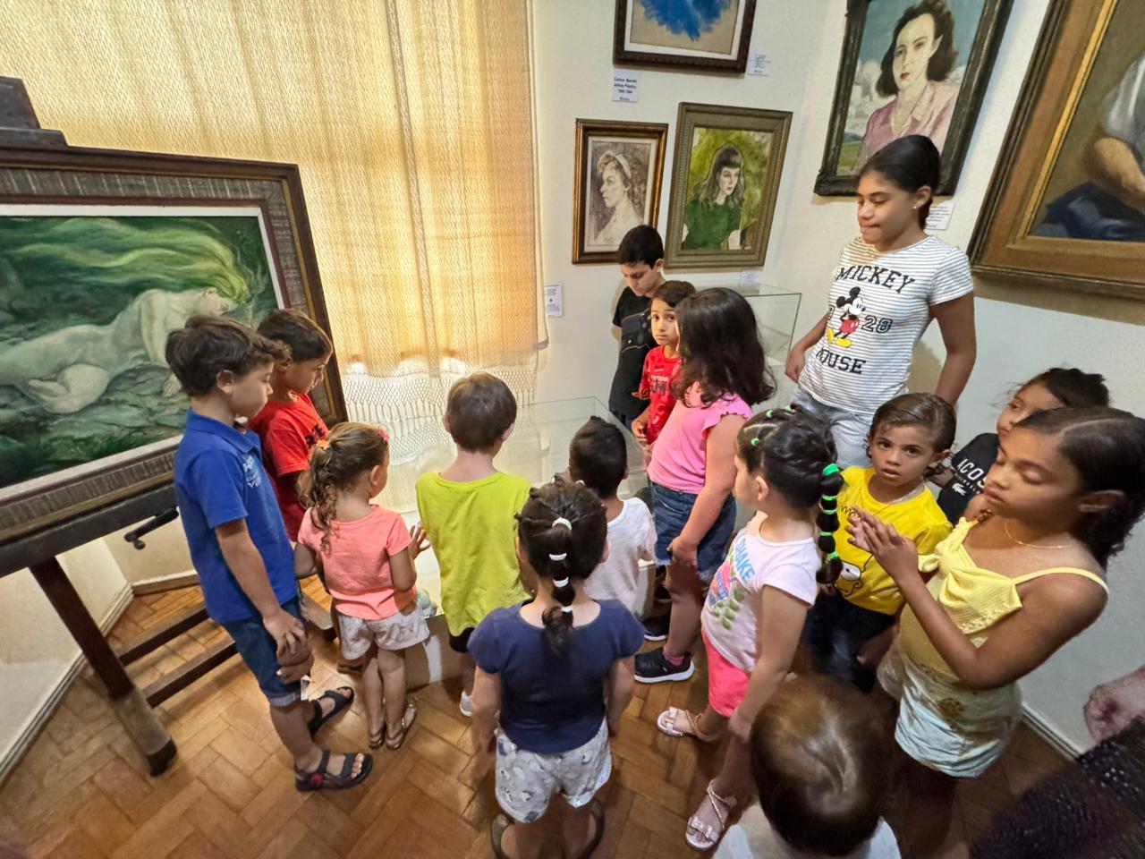 Projeto “Férias no Museu” reúne dezenas de crianças em programação cultural durante as férias escolares