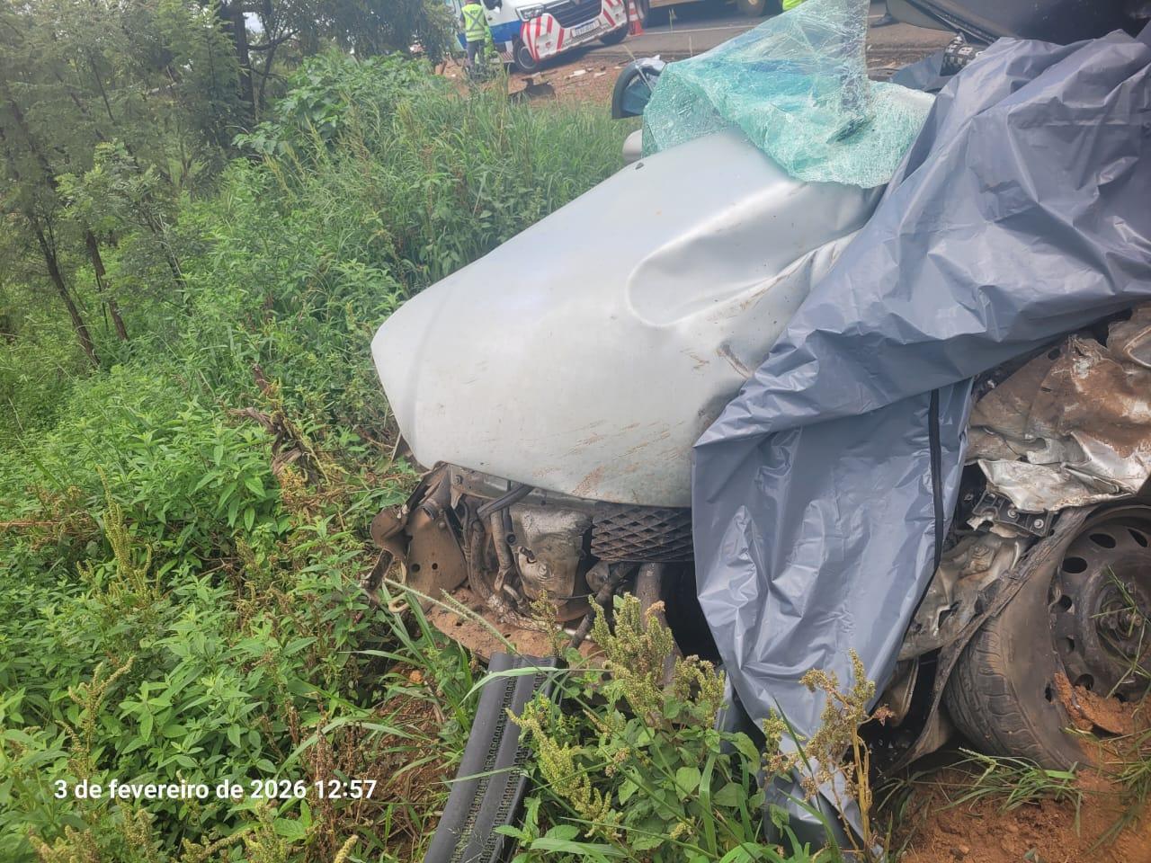 Dois mortos em grave acidente na MGC-452