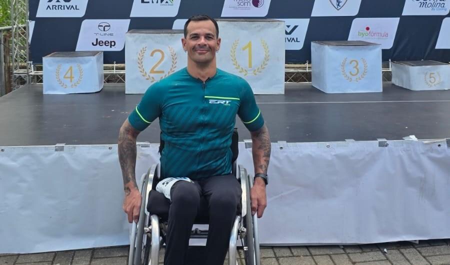 Atleta paralímpico de Araxá conquista quinto lugar em Grande Prêmio de ciclismo em Campos do Jordão