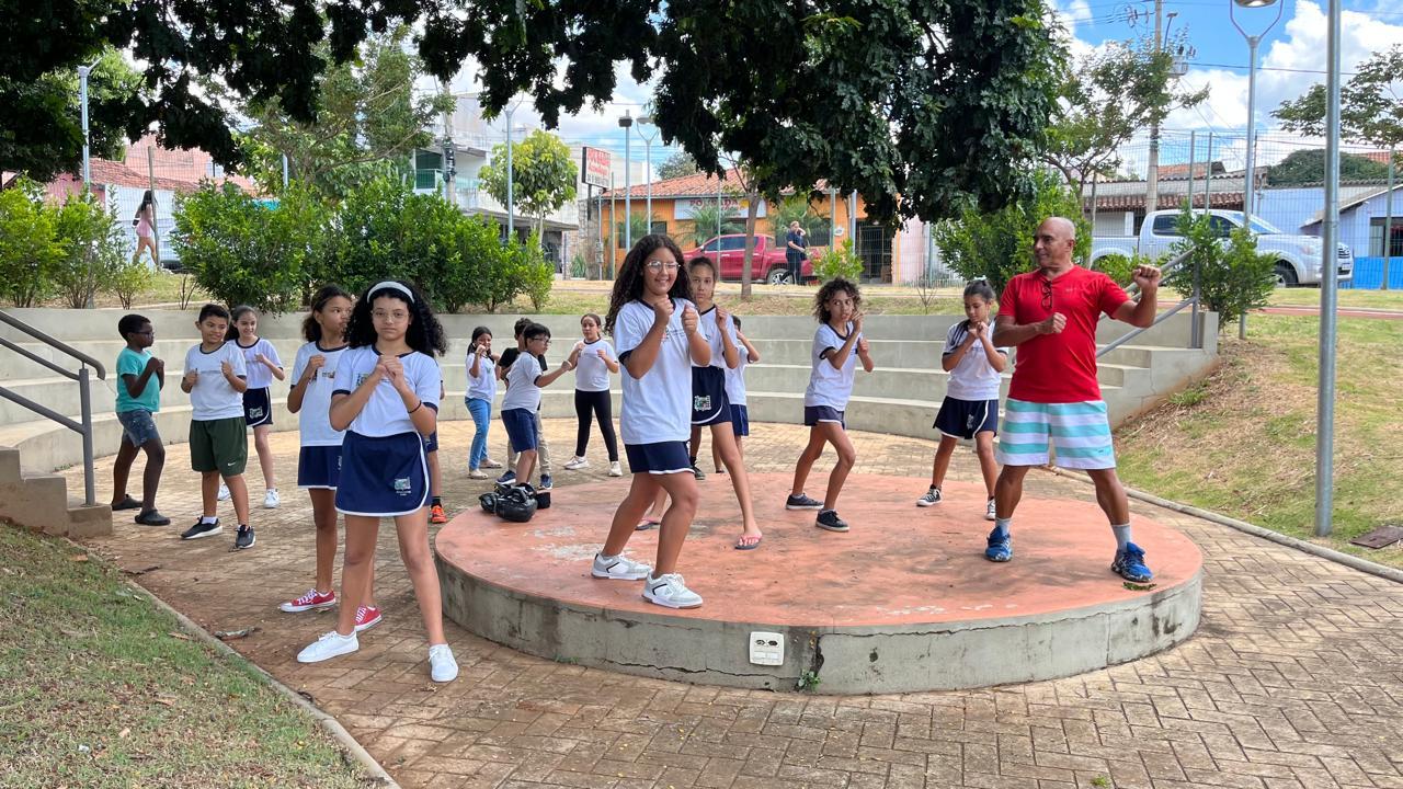 Com mais de 2.500 atendimentos mensais, equipamentos sociais fortalecem vínculos e transformam realidades em Araxá