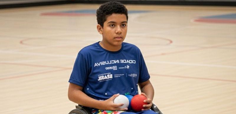 Projeto gratuito em Araxá abre inscrições para prática esportiva de jovens com deficiência