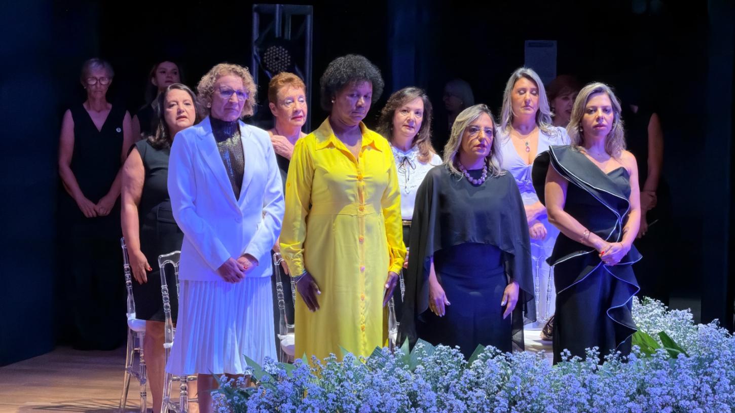 Seis servidoras públicas municipais são homenageadas com a Medalha Leonilda Montandon