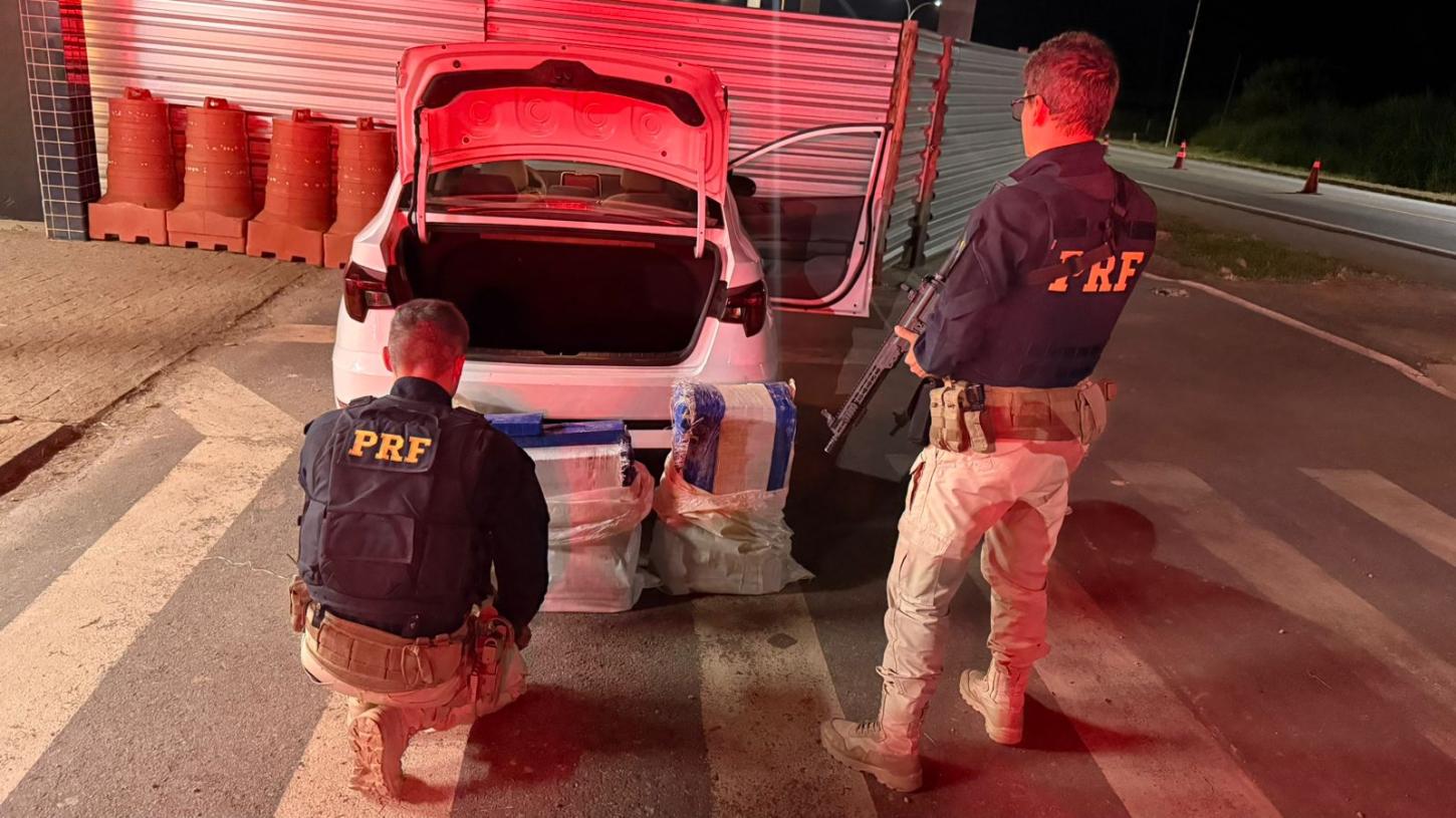 PRF apreende 130 kg de maconha na BR-262 