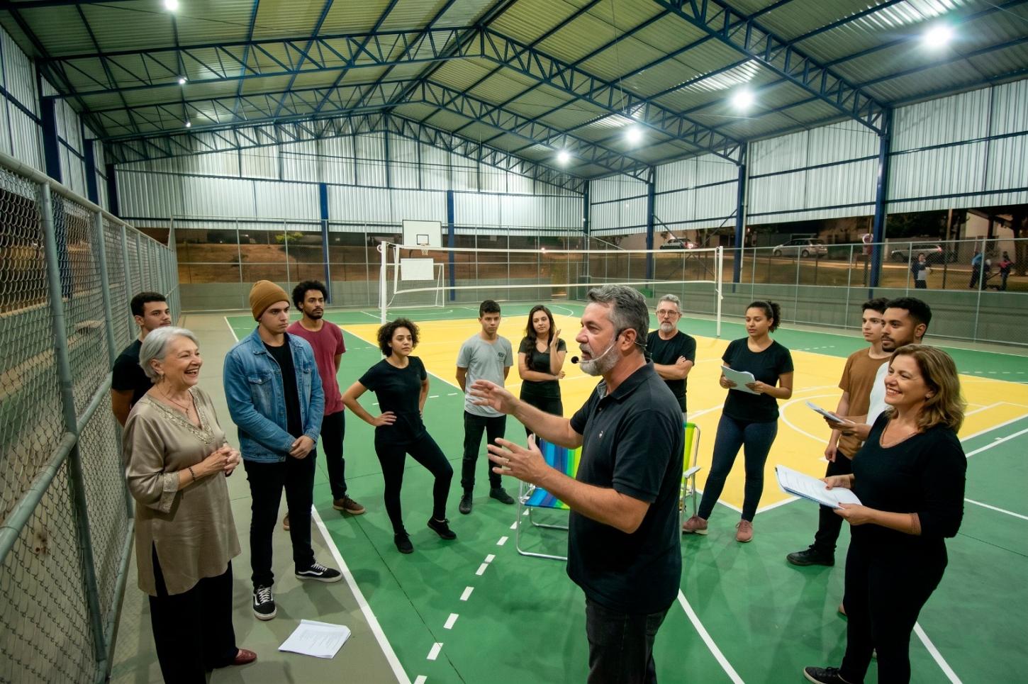 Teatro gratuito para todas as idades inscrições abertas na Praça da Juventude